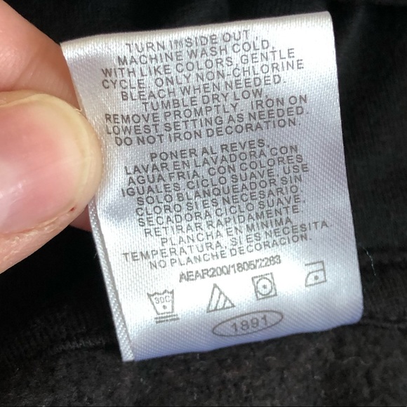 Mickey Mouse sleeper/ costume 3/6 month zip up - Picture 6 of 7